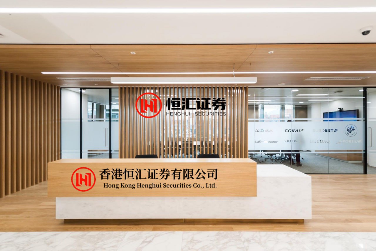 捷元网 半月谈评国投白银LOF风波：忽视投资者知情权，为基金行业敲响了警钟
